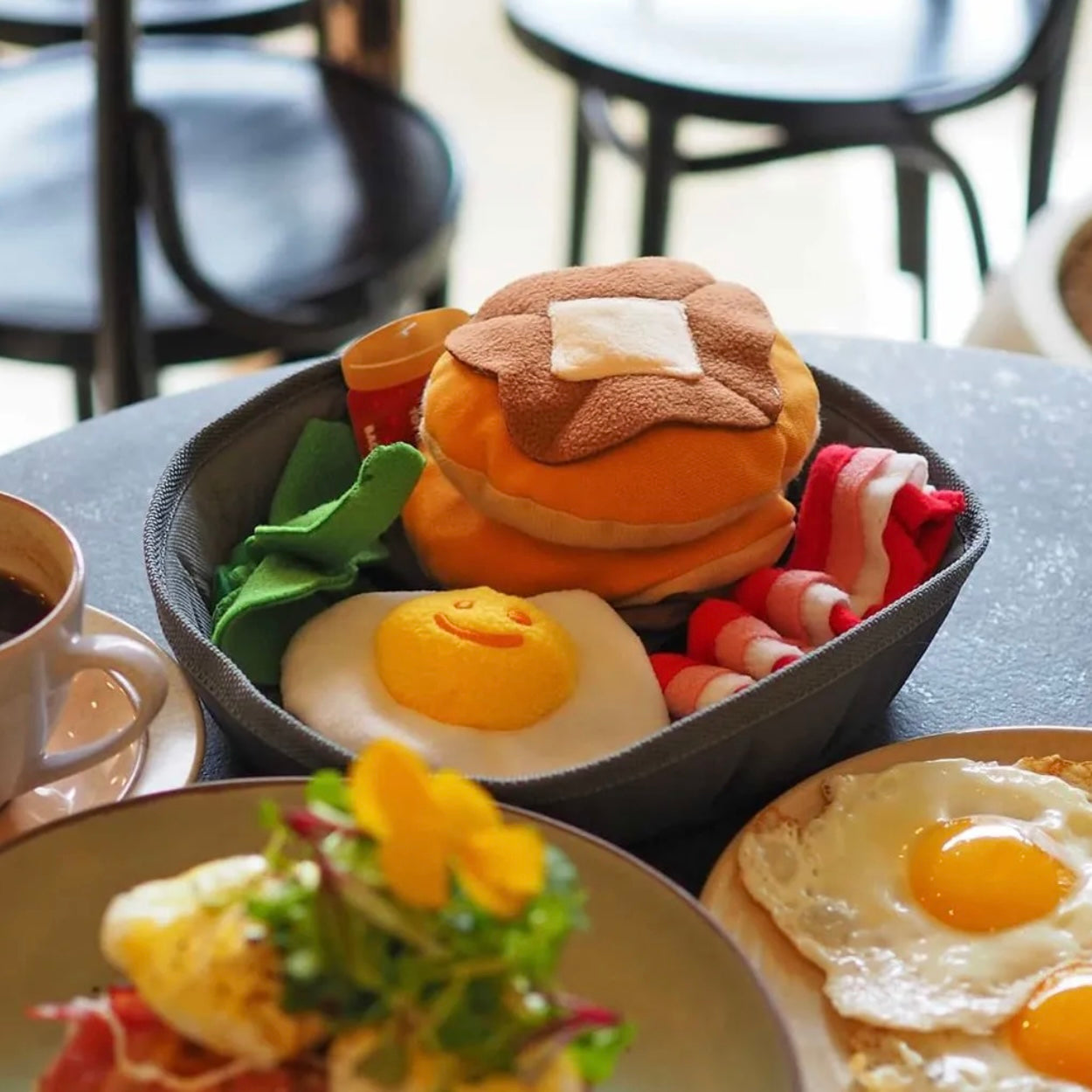 ๐ฅ Bacon Breakfast Set Squeaky Toy