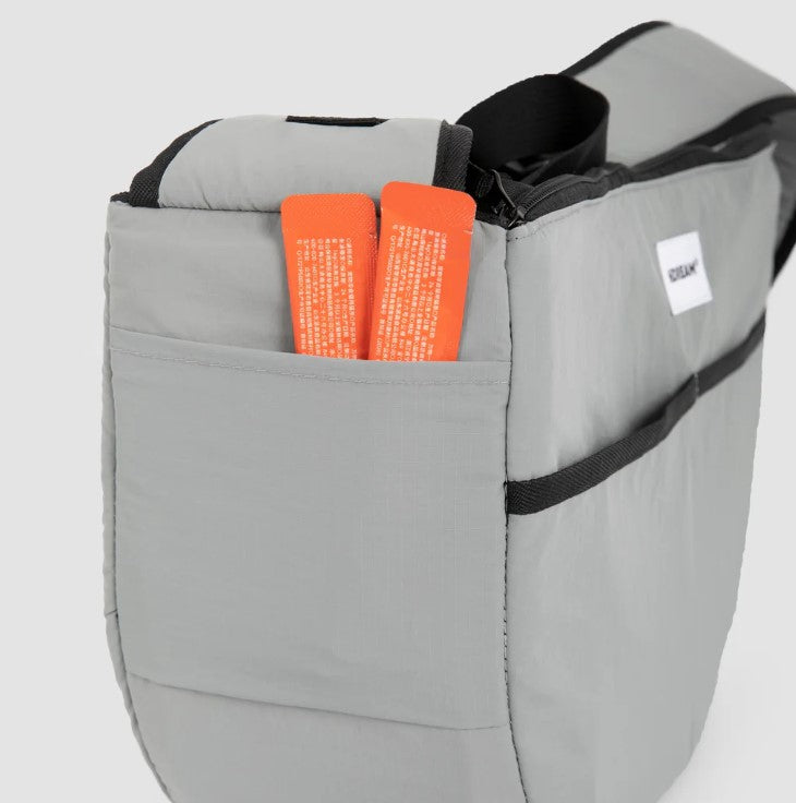 Mountain-Style Pet Tote Crossbody Bag [Volcano Gray - Pre-Order]