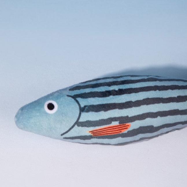 Catnip Fish Shaped Toy [Gray-blue Striped Fish]