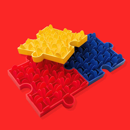 Pawzzle Enrichment Foraging Mat [Red]
