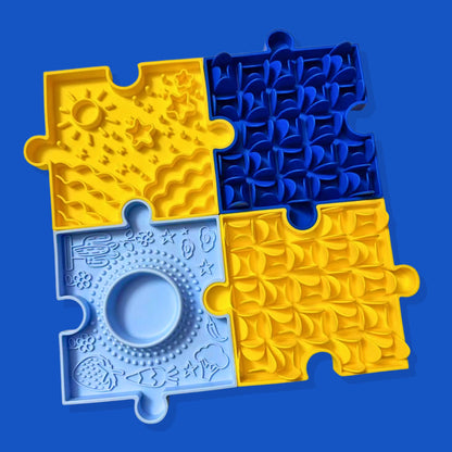 Pawzzle Enrichment Foraging Mat [Dark Blue]
