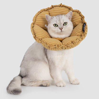 Flower Shaped Elizabeth Collar for Dog & Cat [Daisy Yellow - New]