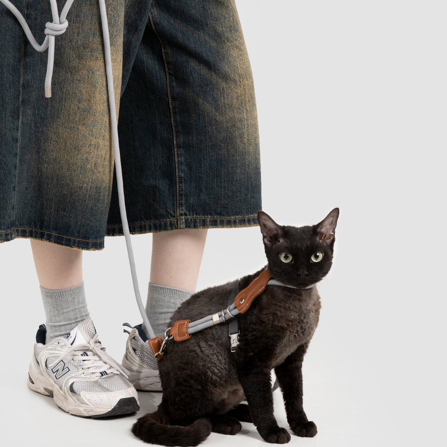 Leather Round Rope Cat Harness & Leash Set [Buckwheat Grey]