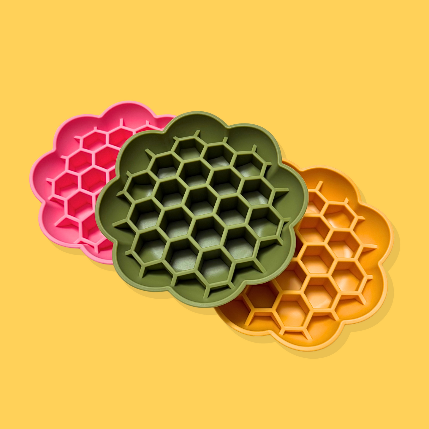 Honeycomb Slow Feeder Bowl [Golden Yellow]