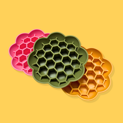 Honeycomb Slow Feeder Bowl [Golden Yellow]
