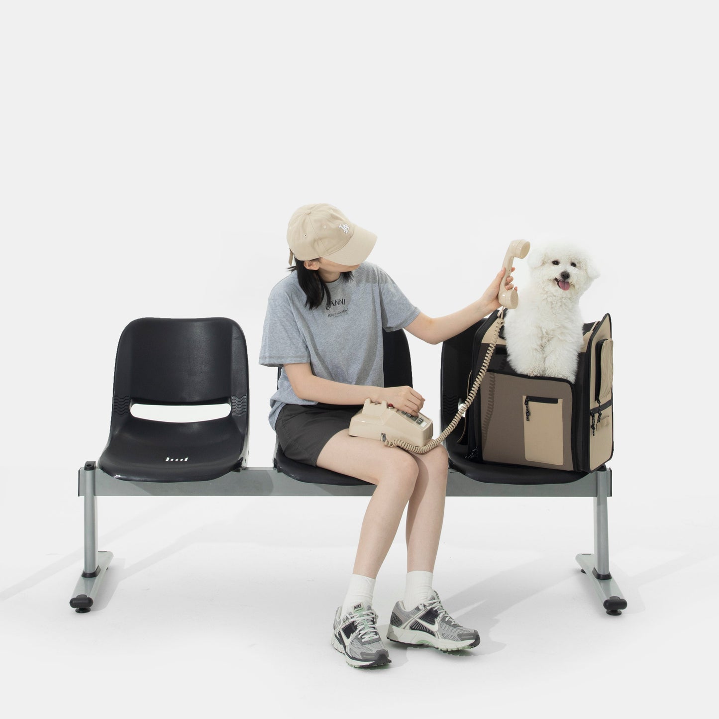 Expandable Pet Carrier Travel Backpack & Pet Tent 2-in-One [Chestnut Brown - Pre-Order]