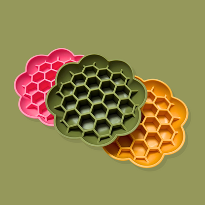 Honeycomb Slow Feeder Bowl [Forest Green]