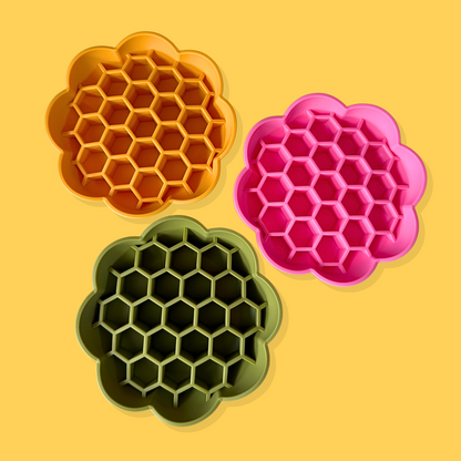 Honeycomb Slow Feeder Bowl [Golden Yellow]