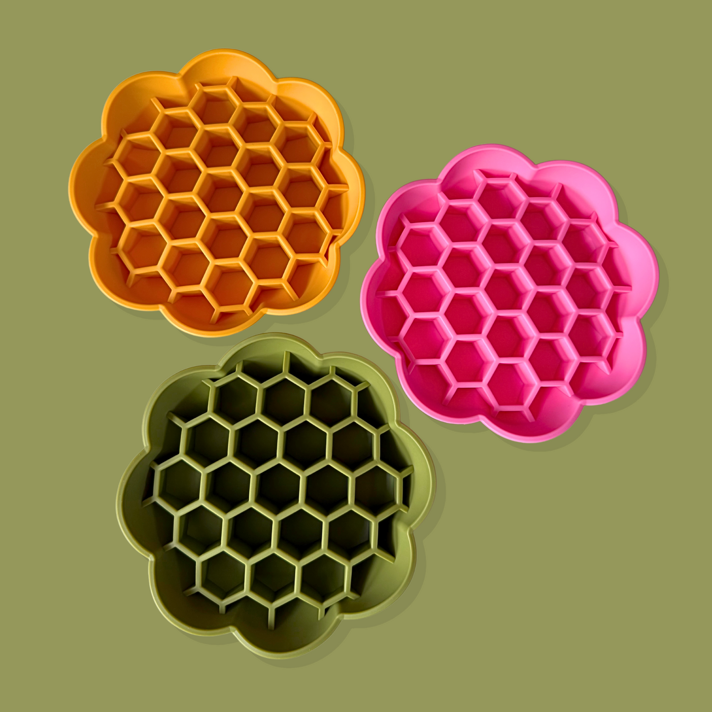 Honeycomb Slow Feeder Bowl [Forest Green]