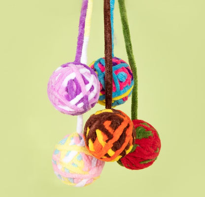 Fluffy Yarn Ball Cat Toys Pack [9 colors per pack]