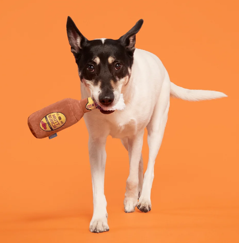 🍎 Mutt Bunch Hard Cider Plush Toy