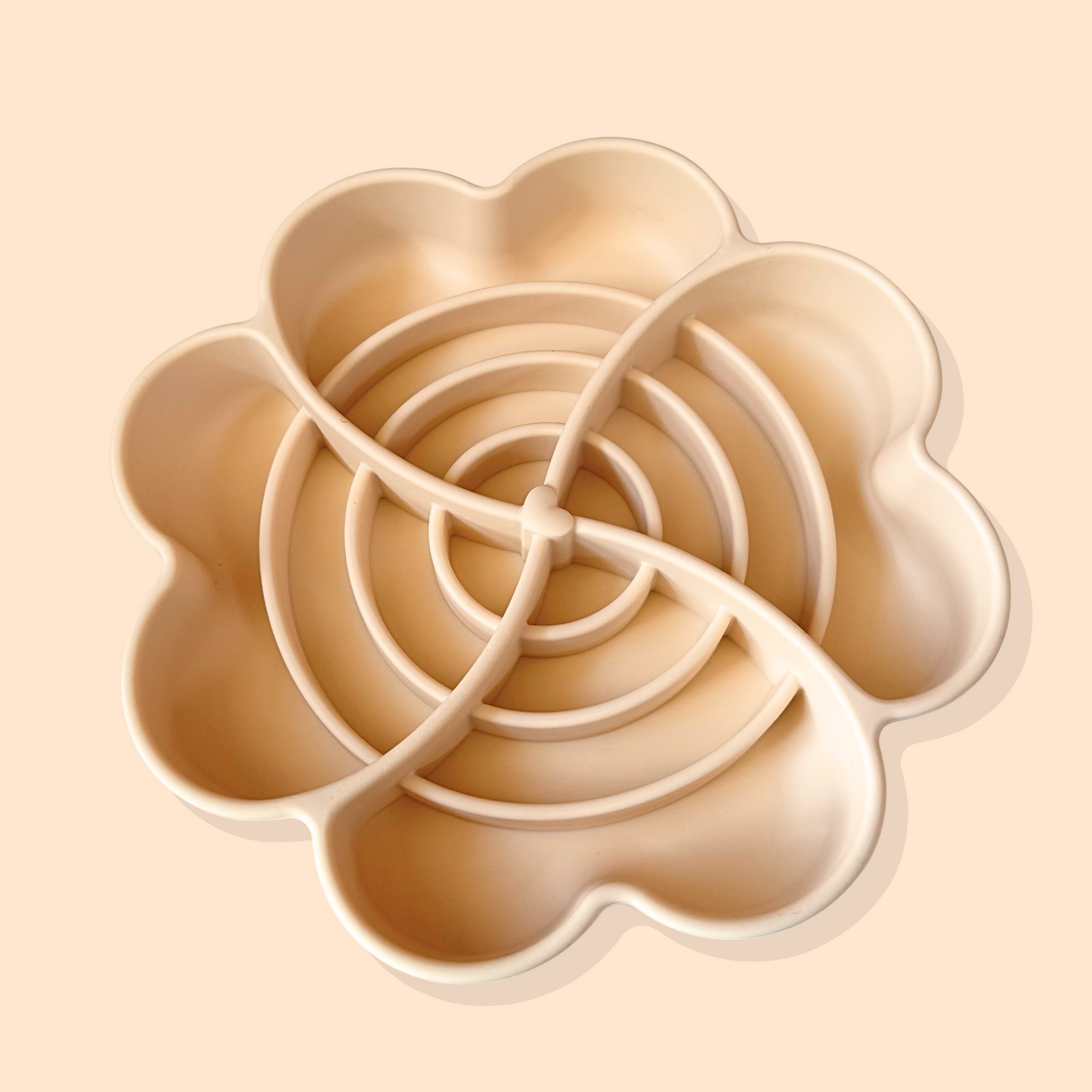 Blossom Heart Slow Feeder Bowl [Beige Cream]