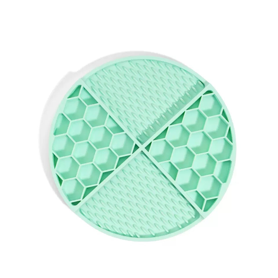 Hexagon Enrichment Mat [Mint Green]