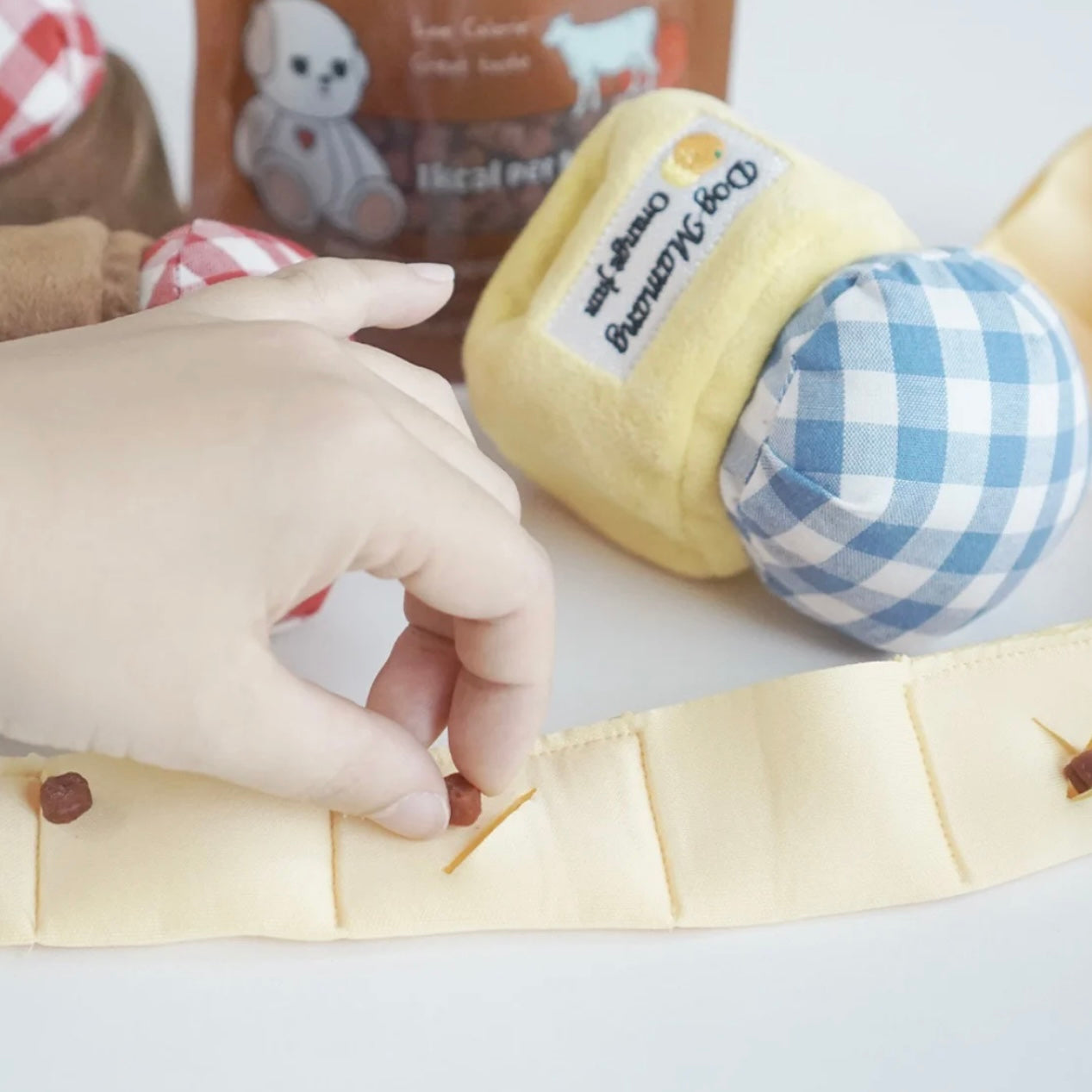 Jam Can Cartoon Hide-and-Seek Toy