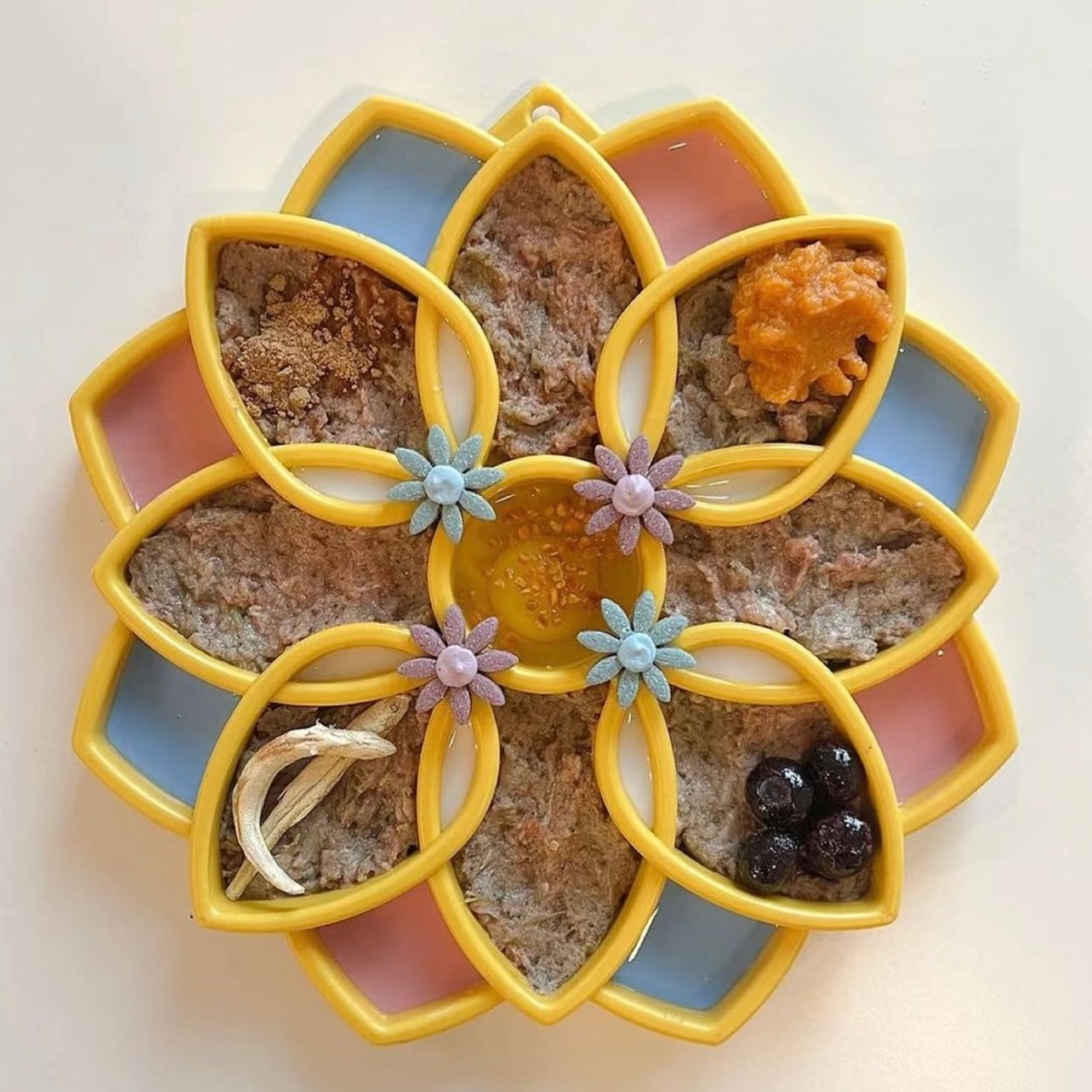 Mandala Design eTray [Yellow]
